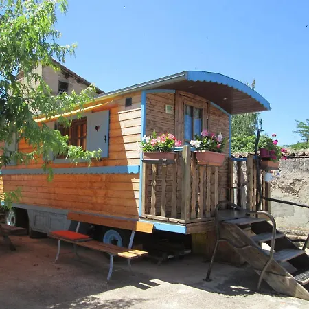 Campingplatz La Roulotte Des Carpates Gaillac